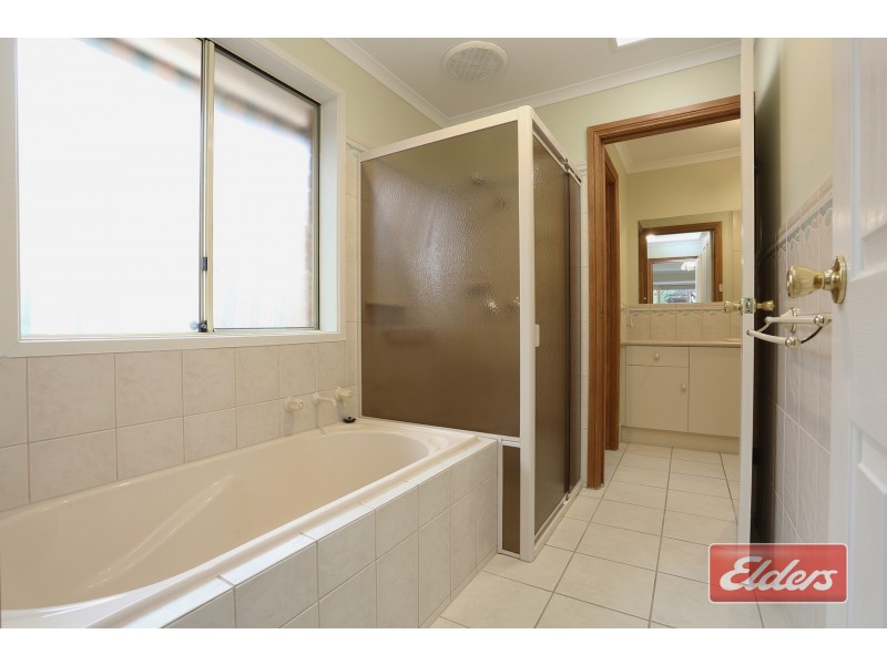 7 Creedon Close, Evanston Park SA 5116