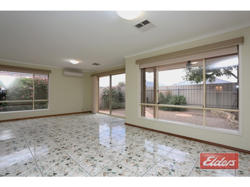 7 Creedon Close, Evanston Park SA 5116