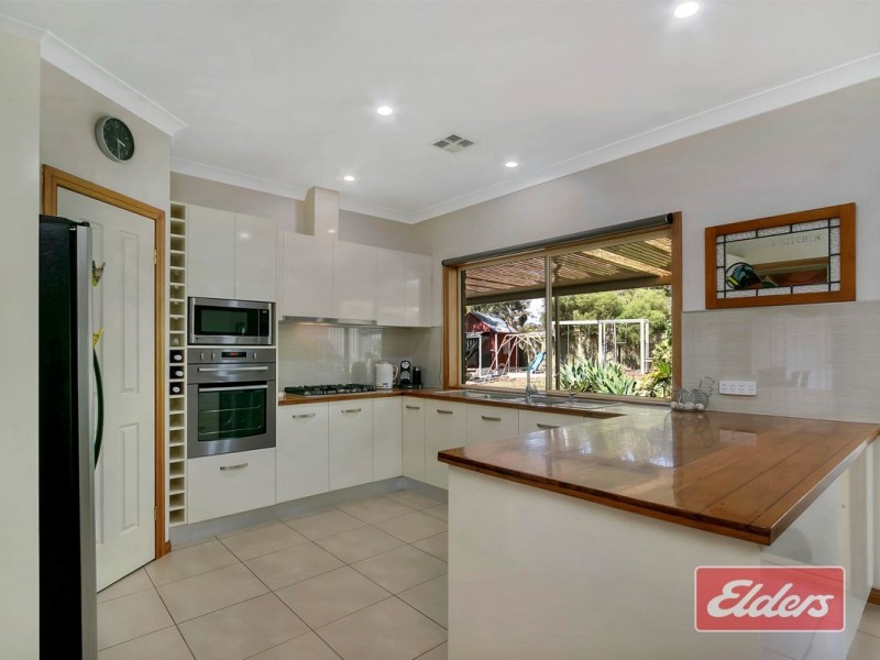 21 Stithians Drive, Gawler East SA 5118