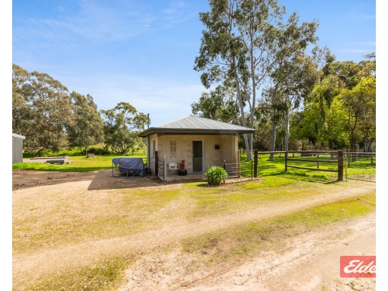131 Yettie Road, Williamstown SA 5351