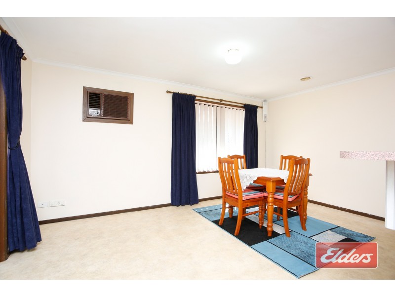 15 St Albans Road, Evanston Park SA 5116