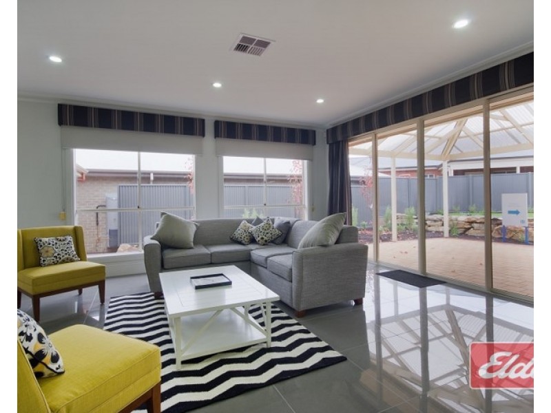 13 Easton Drive, Gawler East SA 5118