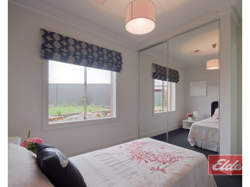 13 Easton Drive, Gawler East SA 5118