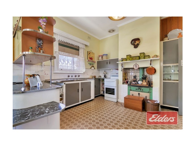 21 Burrows Street, Willaston SA 5118