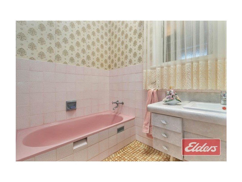 21 Burrows Street, Willaston SA 5118