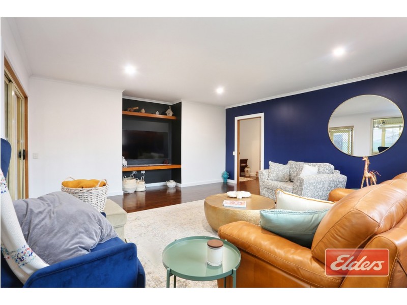 9 Selway Place, Evanston Park SA 5116