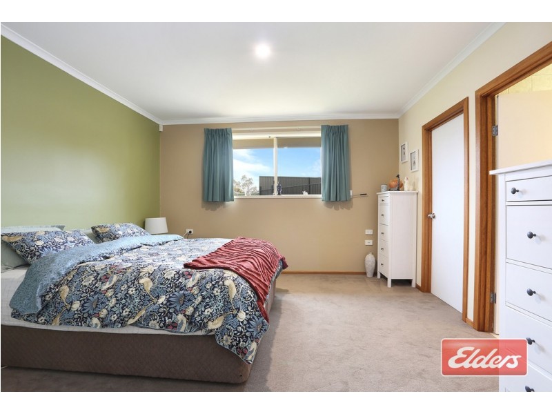 9 Selway Place, Evanston Park SA 5116