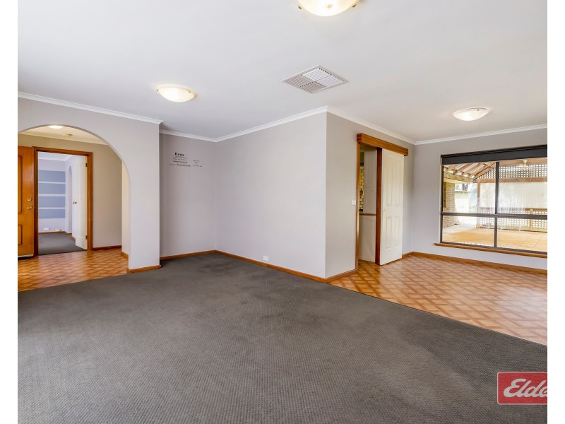 47A Whispering Wall Road, Williamstown SA 5351