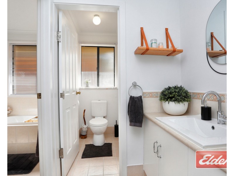 10 Maxwell Court, Evanston Park SA 5116