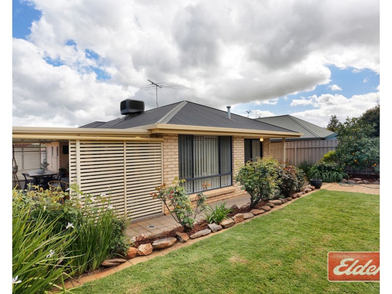 10 Maxwell Court, Evanston Park SA 5116