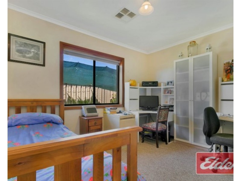 11 Chignell Circuit, Reid SA 5118