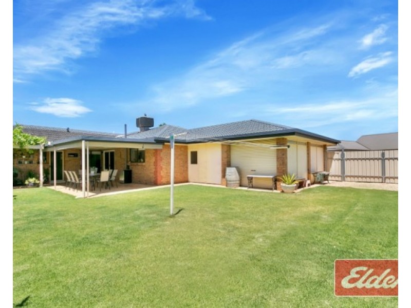 11 Chignell Circuit, Reid SA 5118
