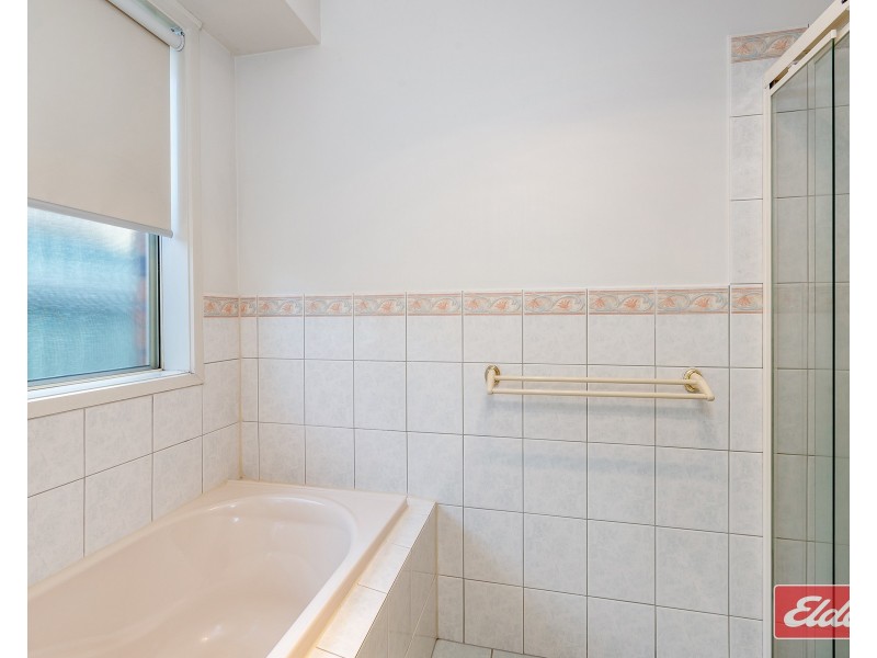 2 Selway Place, Evanston Park SA 5116