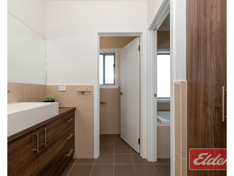 2/38 Mount Crawford Road, Williamstown SA 5351