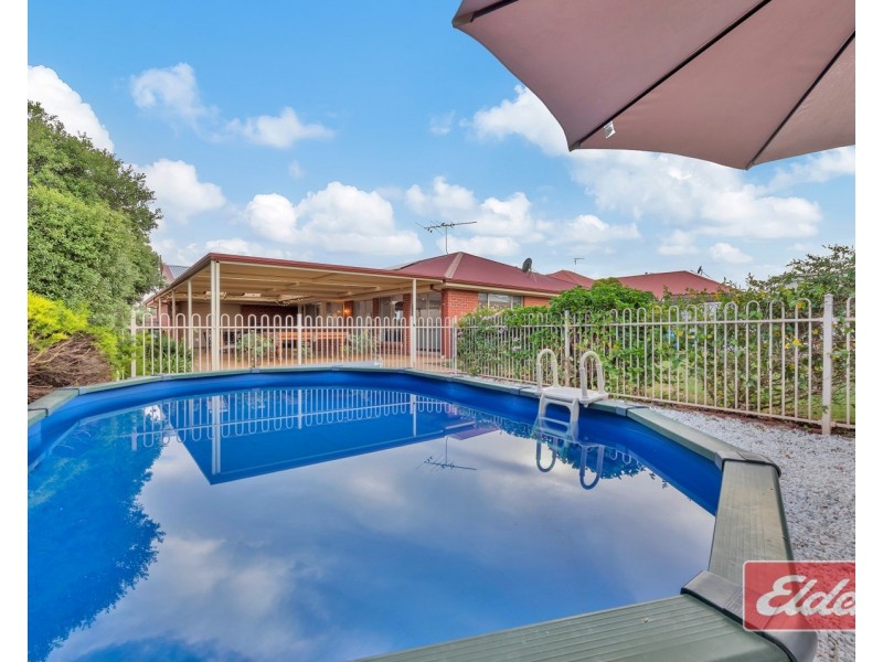 15 Maxwell Court, Evanston Park SA 5116