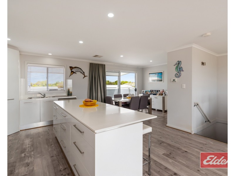 20 Outlook Road, Black Point SA 5571