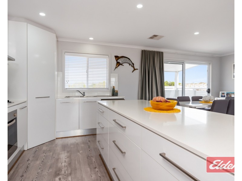 20 Outlook Road, Black Point SA 5571