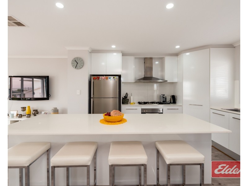 20 Outlook Road, Black Point SA 5571