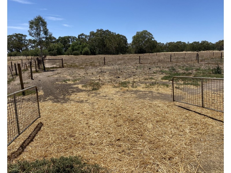 68 WINZOR ROAD, Hillier SA 5116