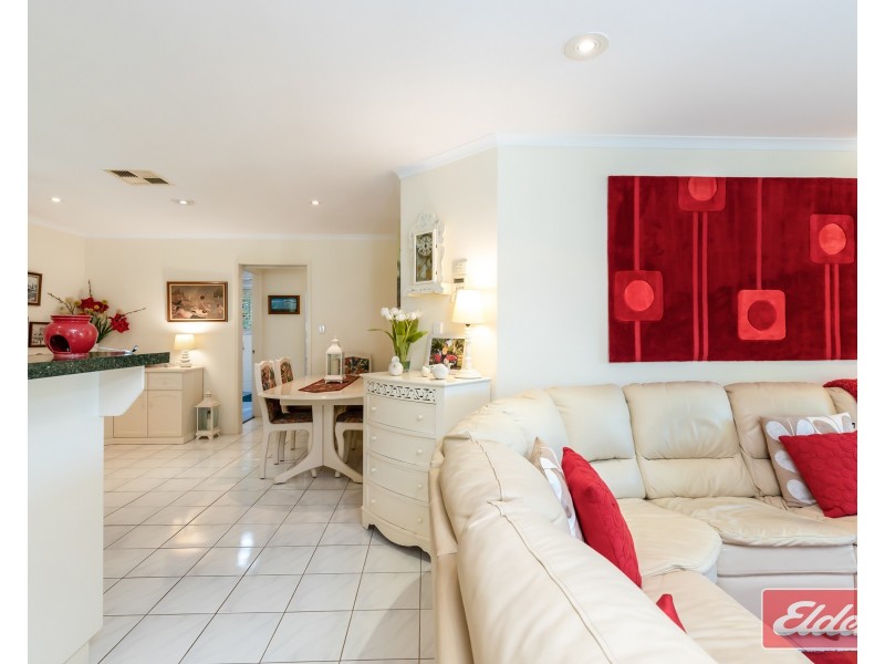 11 John Murray Drive, Williamstown SA 5351