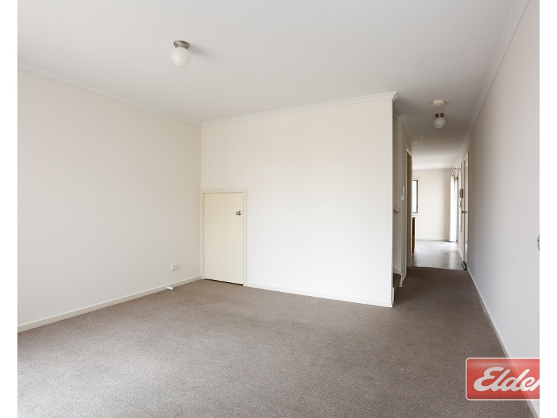 4 Hamra Drive, Smithfield SA 5114