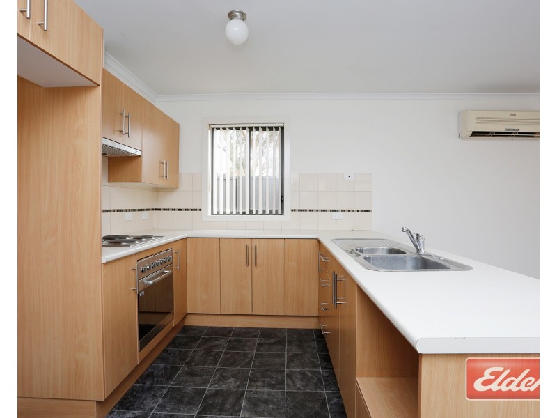 4 Hamra Drive, Smithfield SA 5114