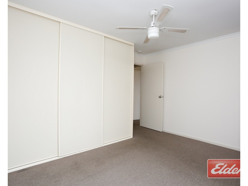 4 Hamra Drive, Smithfield SA 5114