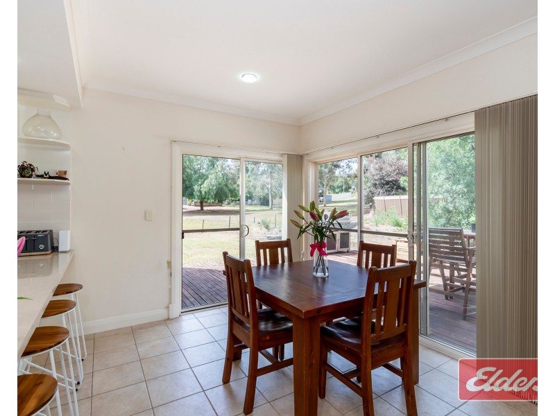 11A Yettie Road, Williamstown SA 5351