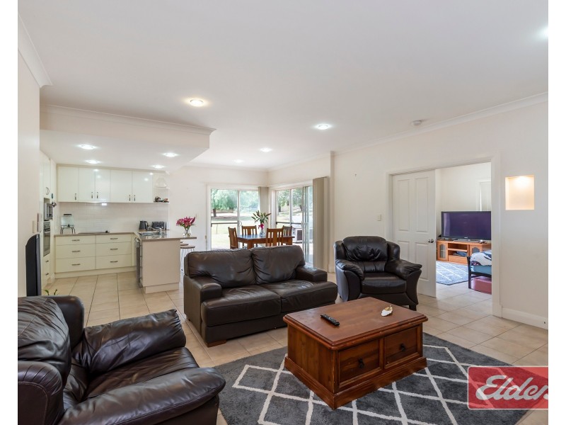 11A Yettie Road, Williamstown SA 5351