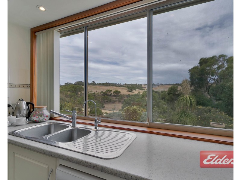 5 HEINRICH STREET, Gawler East SA 5118