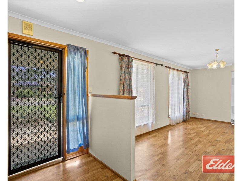 6 Brooks Avenue, Willaston SA 5118