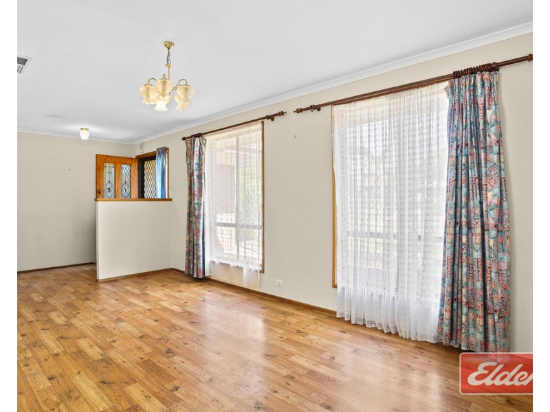 6 Brooks Avenue, Willaston SA 5118