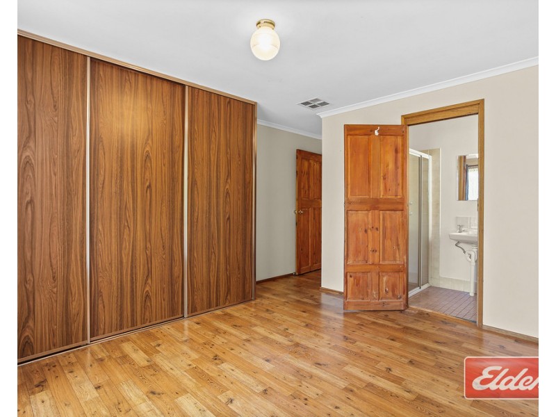 6 Brooks Avenue, Willaston SA 5118