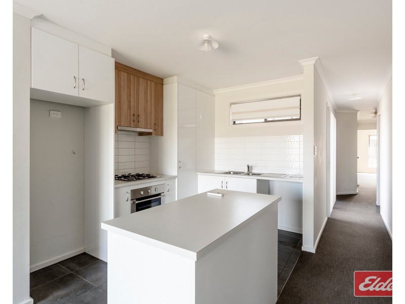 16 Rawlings Circuit, Evanston SA 5116