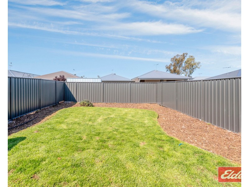 16 Rawlings Circuit, Evanston SA 5116