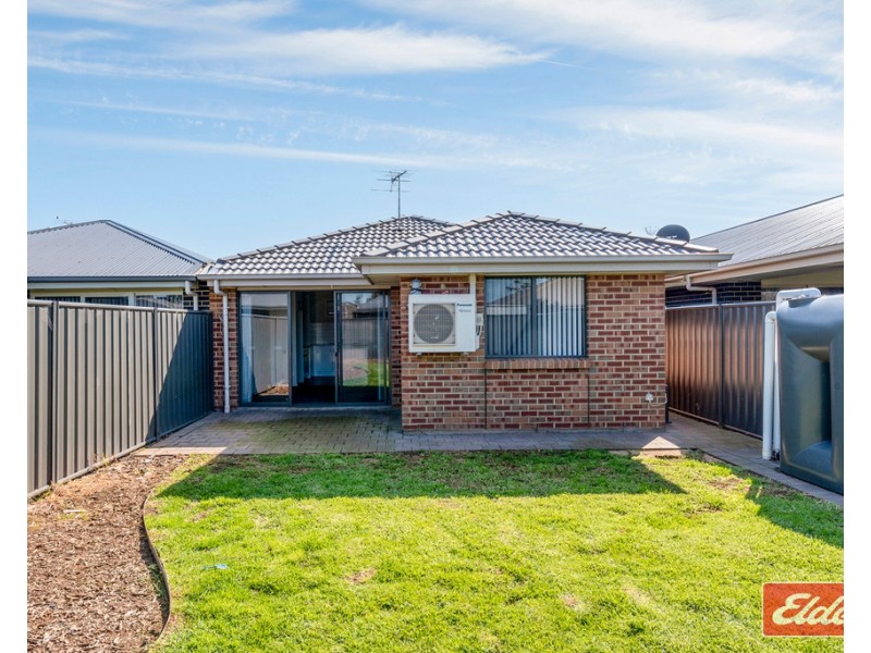 16 Rawlings Circuit, Evanston SA 5116