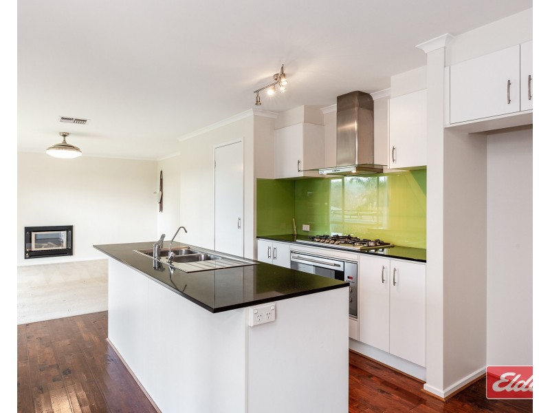 7 John Murray Drive, Williamstown SA 5351