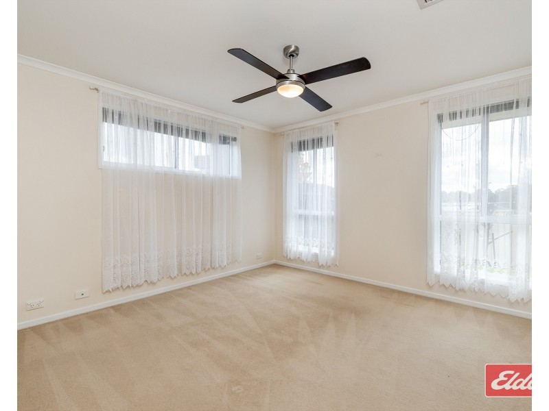 7 John Murray Drive, Williamstown SA 5351