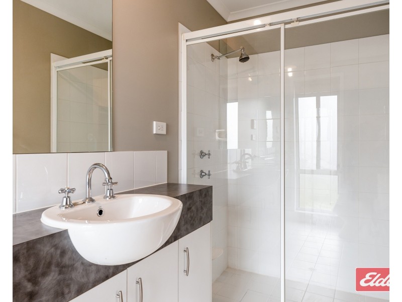 7 John Murray Drive, Williamstown SA 5351