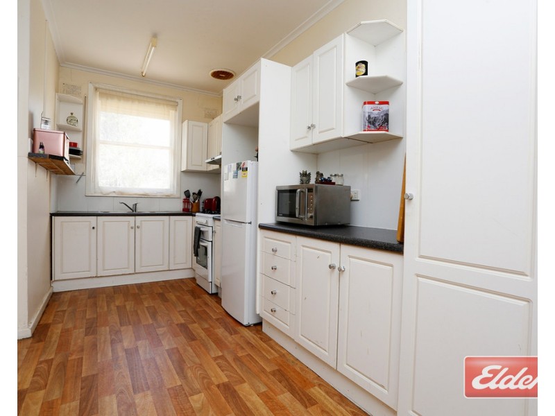 6 Witney Street, Evanston SA 5116