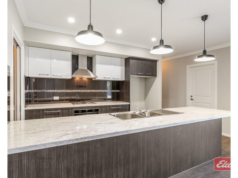 10 Polkinghorne Place, Williamstown SA 5351