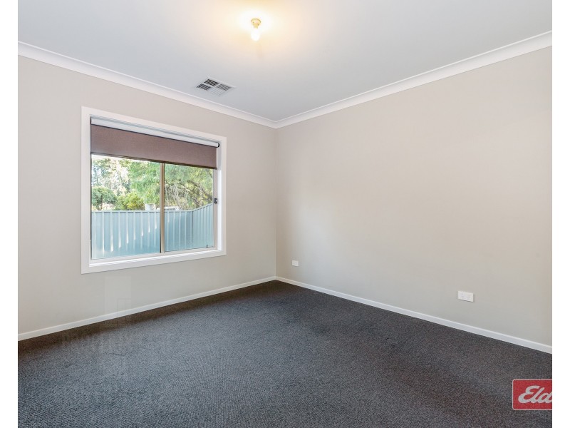 10 Polkinghorne Place, Williamstown SA 5351