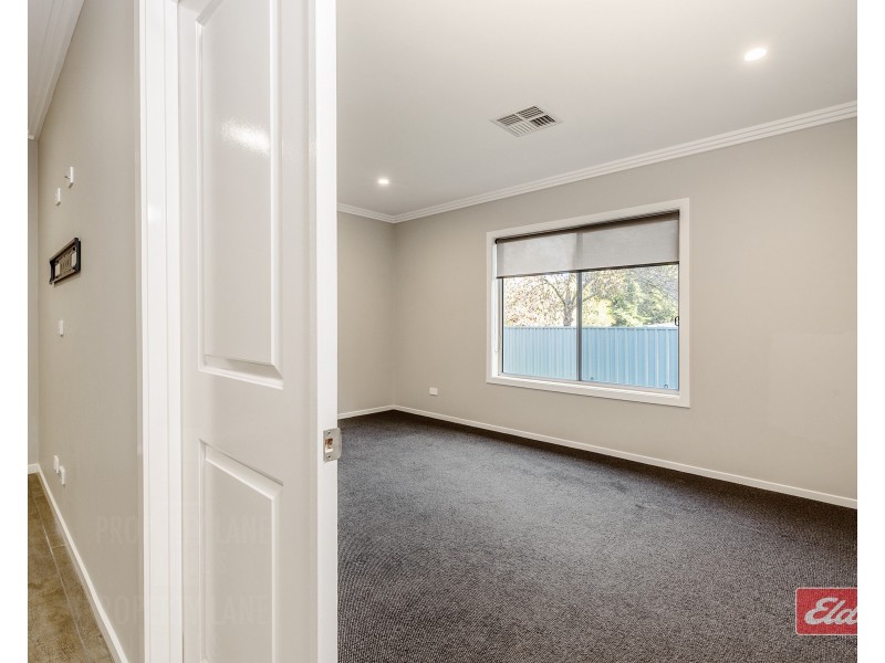 10 Polkinghorne Place, Williamstown SA 5351