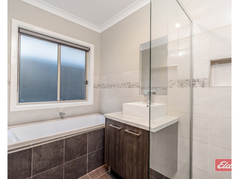 10 Polkinghorne Place, Williamstown SA 5351