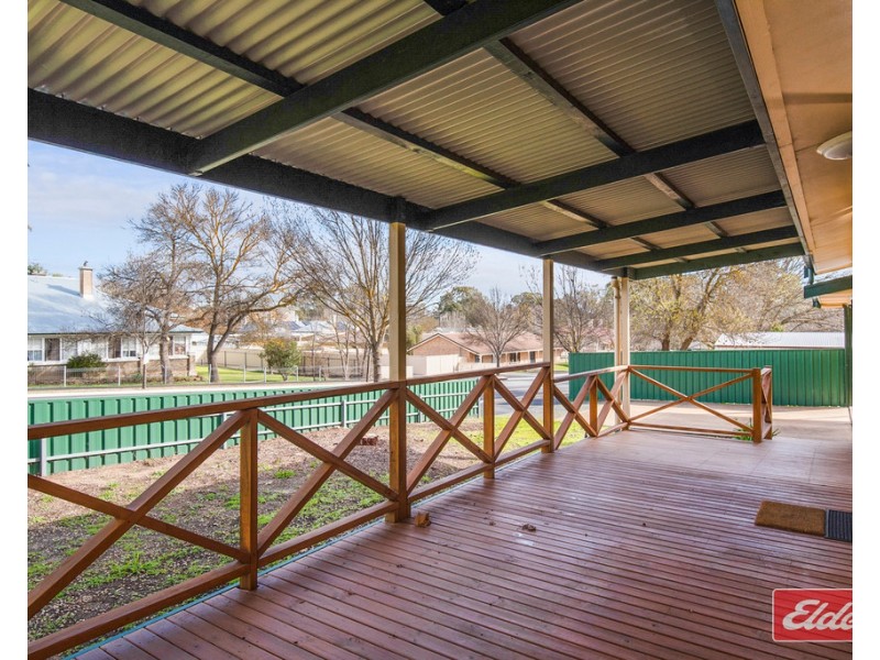7 Showground Road, Mount Pleasant SA 5235
