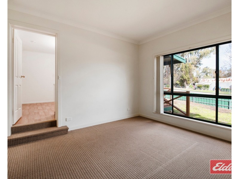 7 Showground Road, Mount Pleasant SA 5235