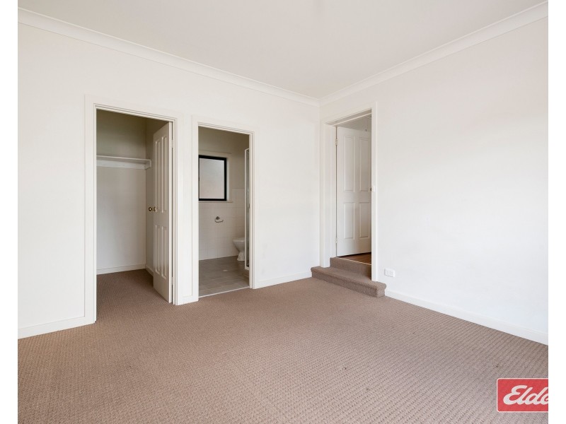 7 Showground Road, Mount Pleasant SA 5235