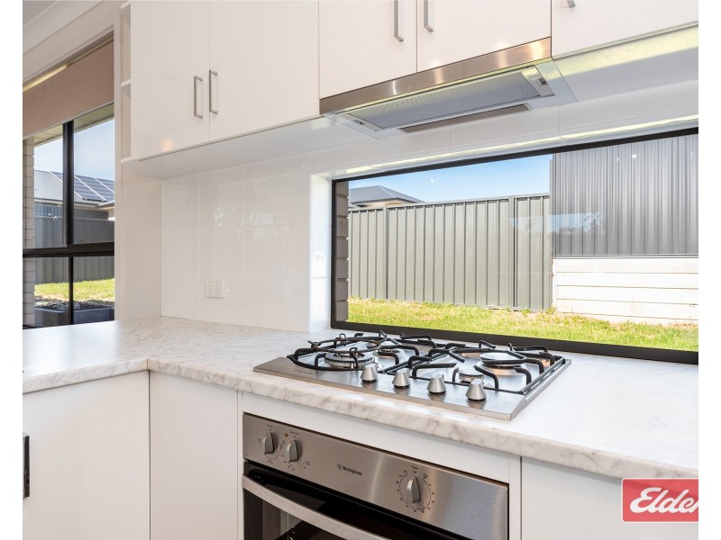 6 McDougall Court, Gawler East SA 5118