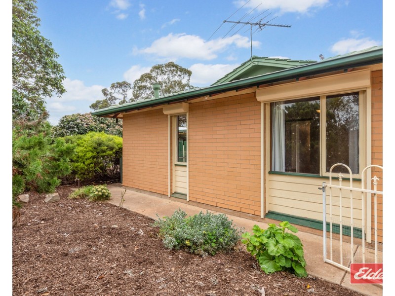 2 Grey Crescent, Evanston Gardens SA 5116