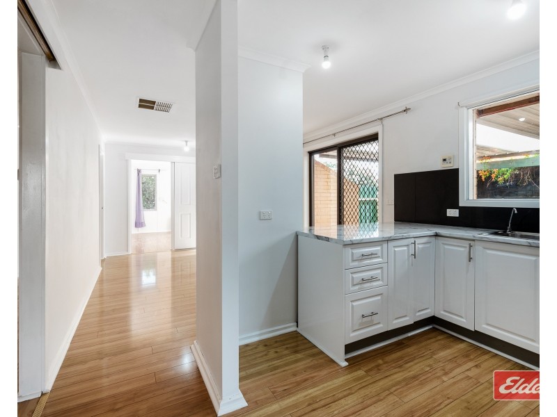 2 Grey Crescent, Evanston Gardens SA 5116